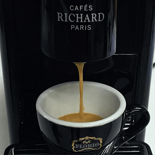 Кафемашина Cafés Richard Ventura, бяла