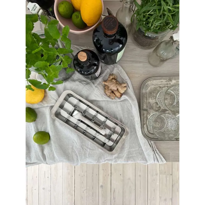 Pulito IceCubeTray Ice cube tray dispenser