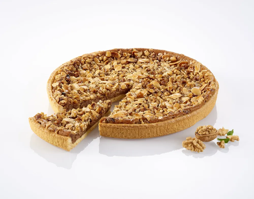 Орехов тарт (цял, 810 g)