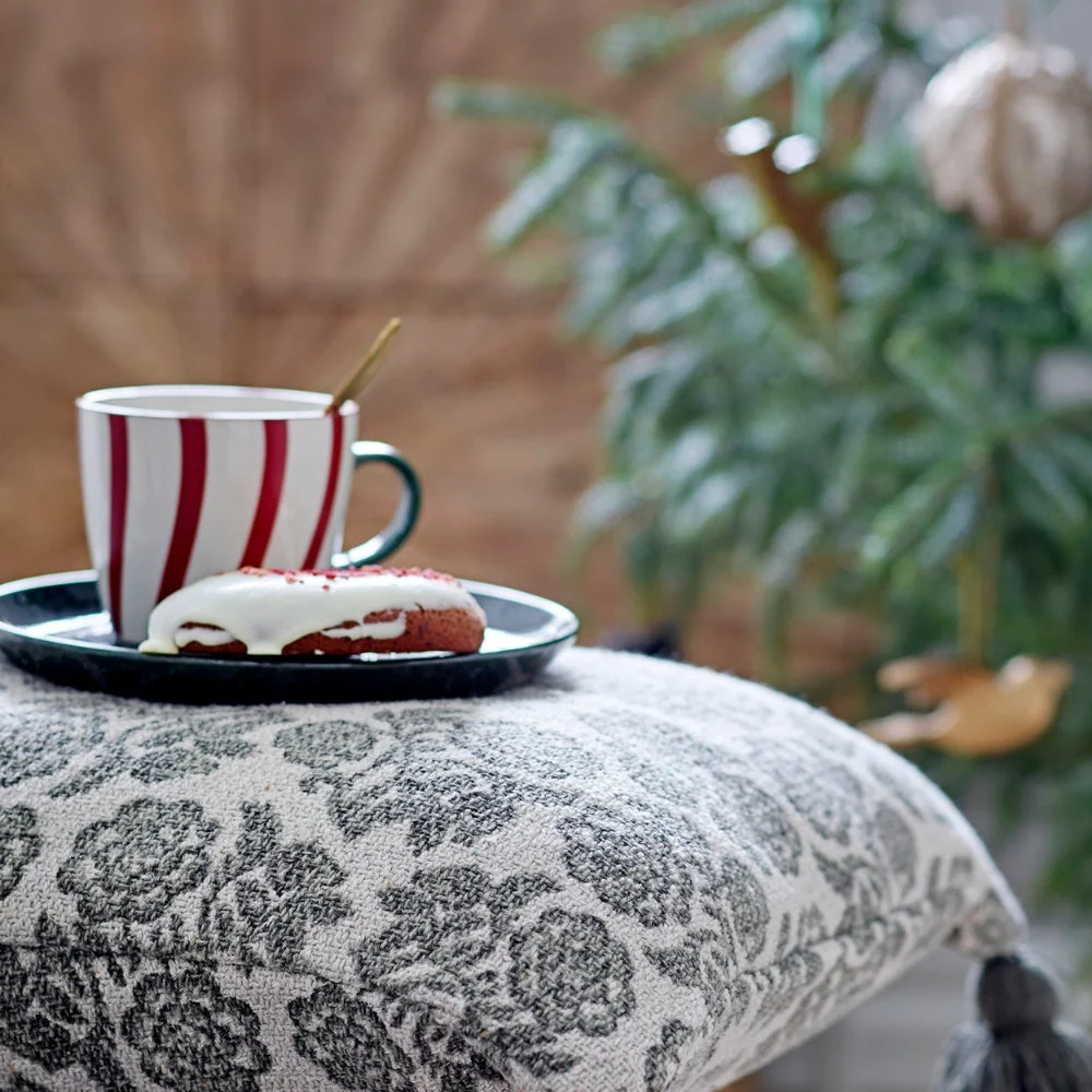 Bloomingville коледна чаша от каменист материал Jolly Red