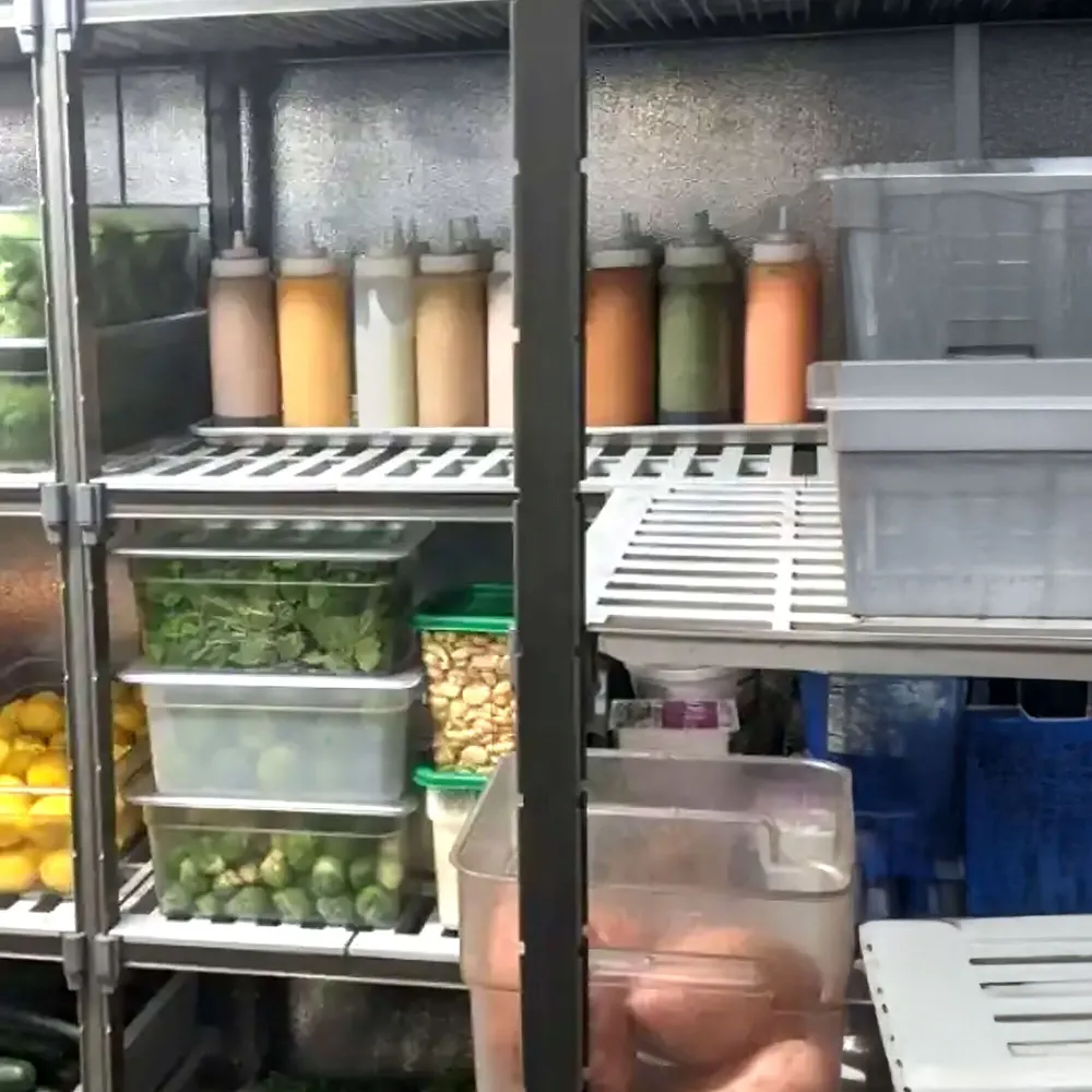 CAMBRO | Camshelving® - Basics Plus - Допълнителен рафт - 1175 мм - с 3 прореза и 1 фиксиран рафт