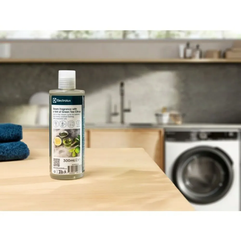 Почистващ препарат Electrolux E2WASF00 300 ml