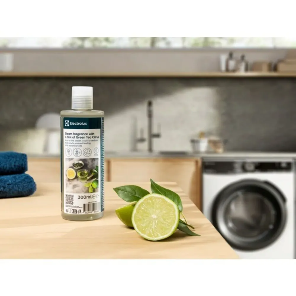 Почистващ препарат Electrolux E2WASF00 300 ml