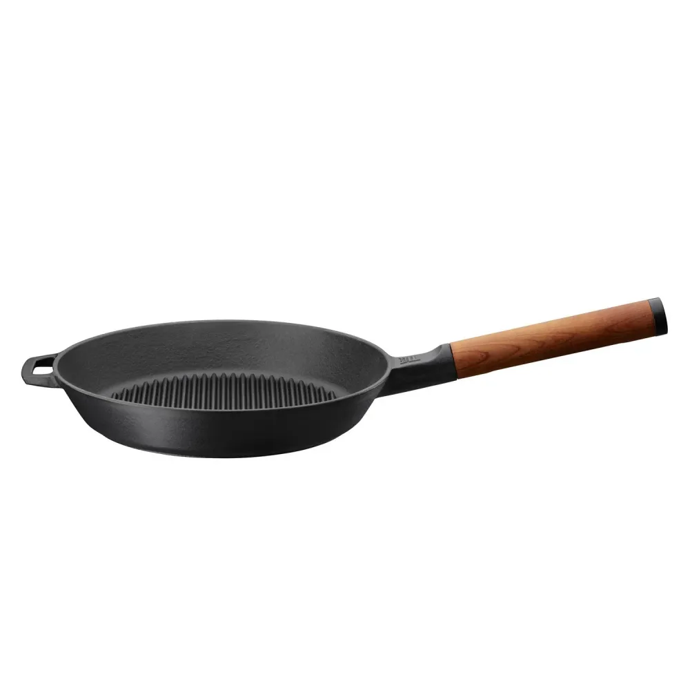 Чугунен грил тиган Fiskars Norden 26 см.