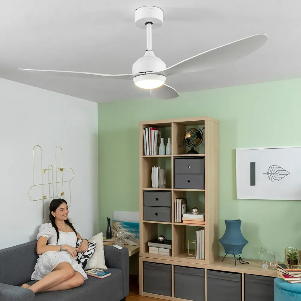 Вентилатор за Таван с LED Светлина и 3 Перки ABS Flaled InnovaGoods Бял 36 W 52" Ø132 cm