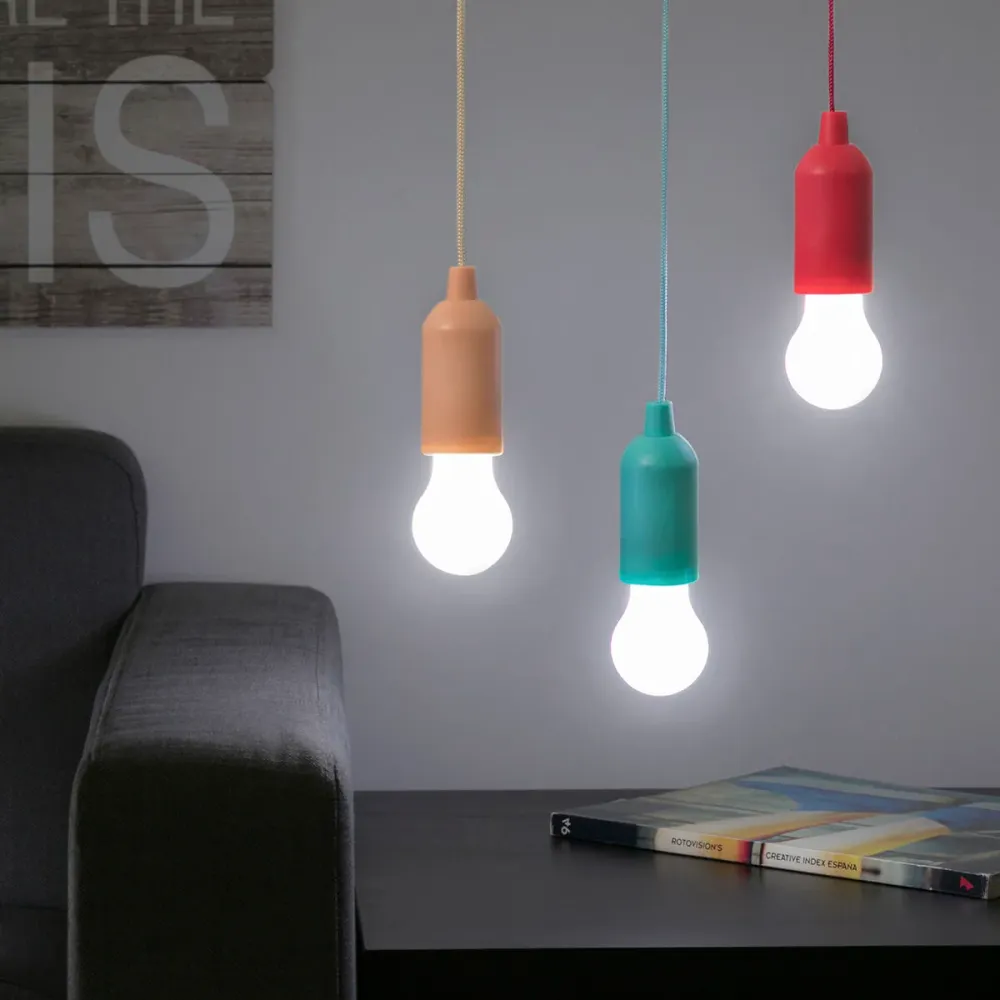 Преносима LED Крушка с Кабел Bulby InnovaGoods