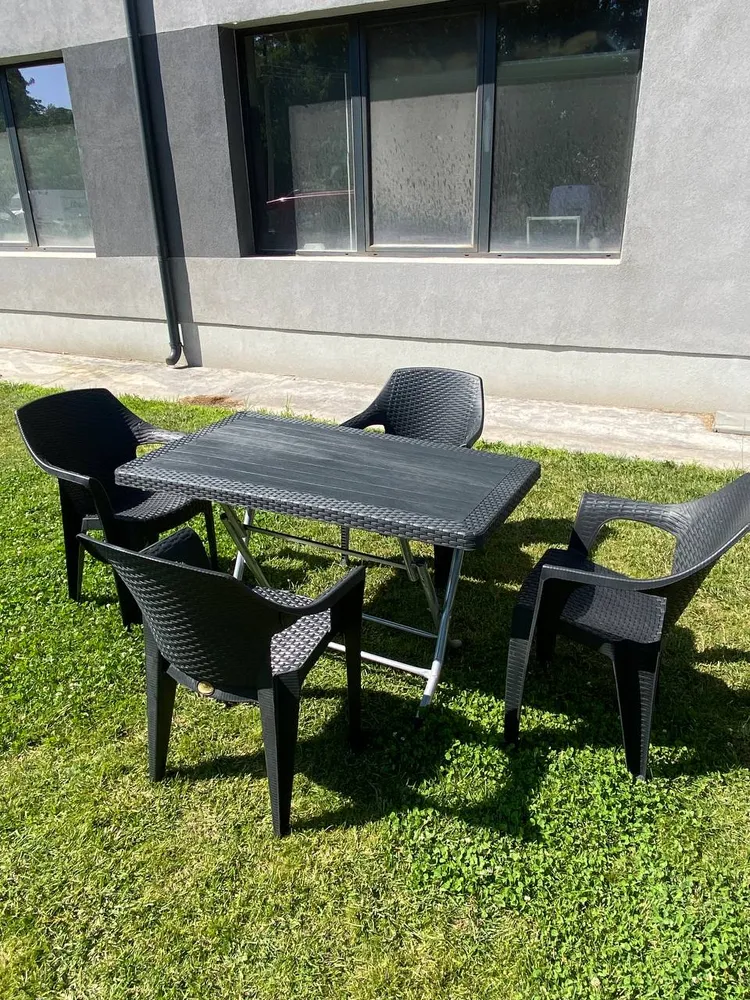 Градински комплект LUX маса с 4 стола