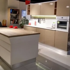 Кухня с остров Scavolini Motus - Аутлет